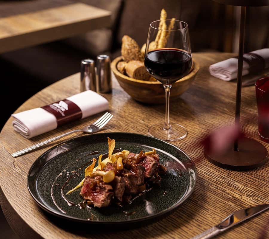 Marrakech: Refined lunch or dinner at La Table du Marché - A polished meal in Marrakech’s Hivernage district