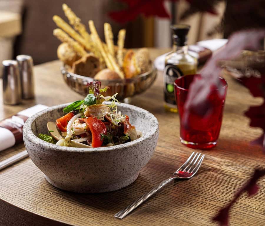 Marrakech: Refined lunch or dinner at La Table du Marché - Who will enjoy La Table du Marché most?