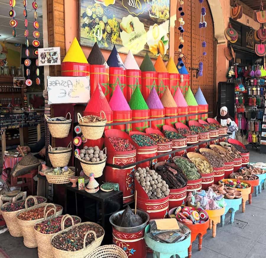 Marrakech: Souk Tour & Berber Hammam with Massage - Who will enjoy this three-hour outing?