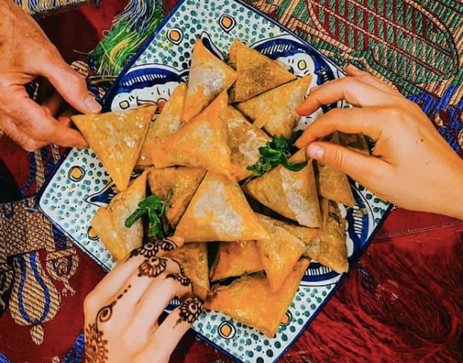 Marrakech: Traditional Moroccan Cooking Class & Market Visit - Timing, language, and practical comfort