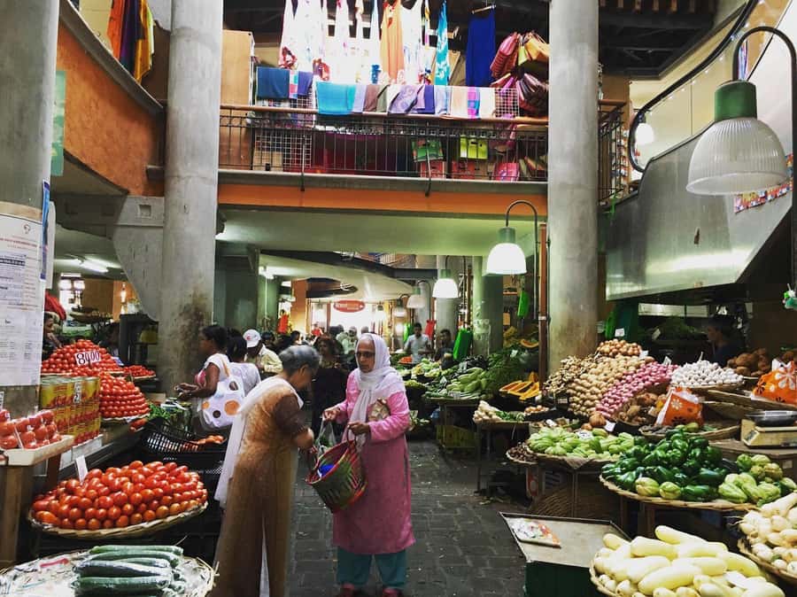 Mauritius: Shopping Tour - Port Louis Markets & Grand Baie - One day, four very different shopping stops