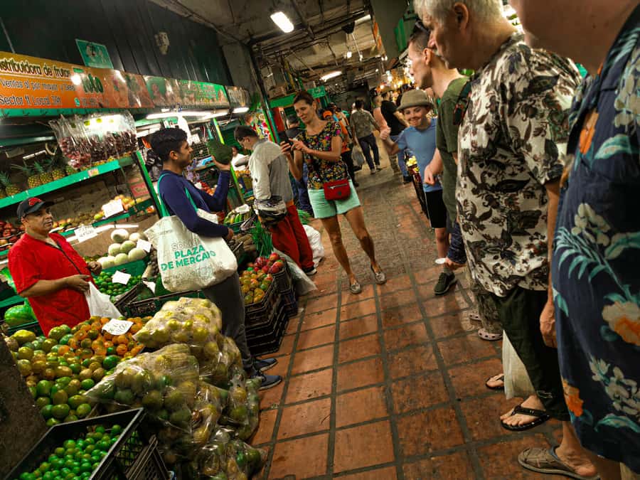 Medellín Multi-sensory Tour in the market, +15 Exotic Fruits - Three more tasting stops across the market