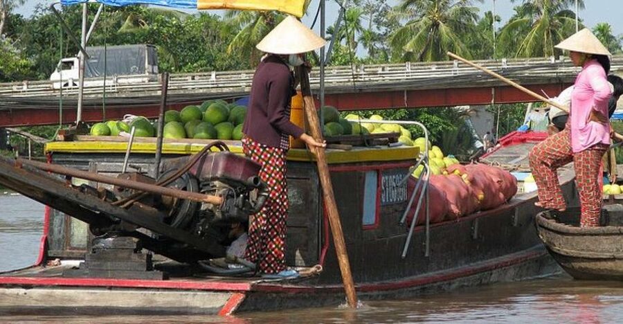 Mekong tour: Cai Be - Can Tho Floating Market 2 days - Cycling through the village roads