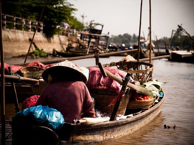 Mekong tour: Cai Be - Can Tho Floating Market 2 days - Day 1: From Ho Chi Minh City to Cai Be