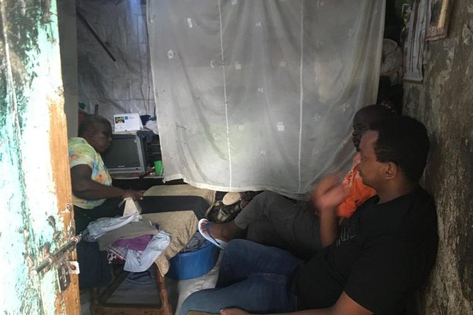 Memorable Daily KIBERA Slums/Toi Market Tour with Locals (2 hours) - Price, timing, and practical value