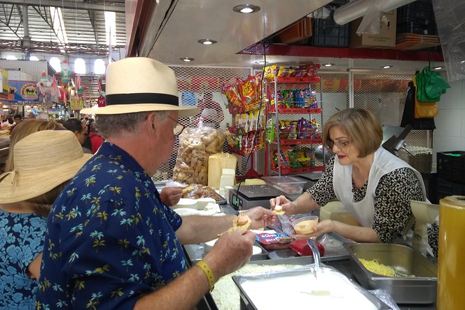 Mercado walking food tour - The guides shape the experience