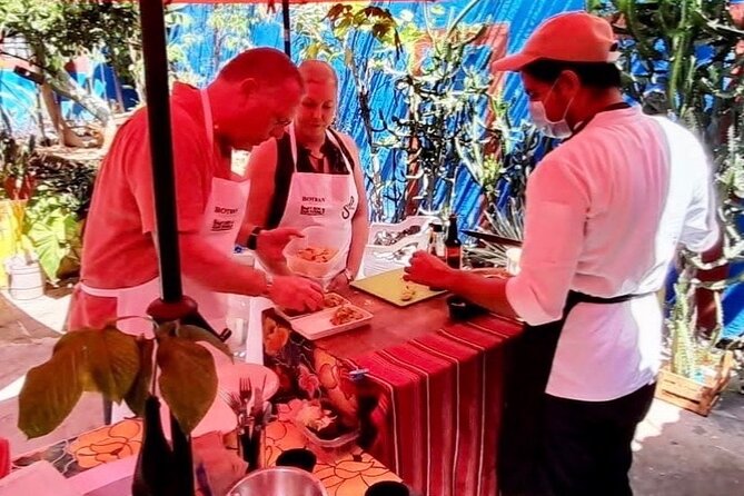 Mexican Cooking Class & Market Tour with a Professional Chef - Who should choose this Acapulco cooking class?