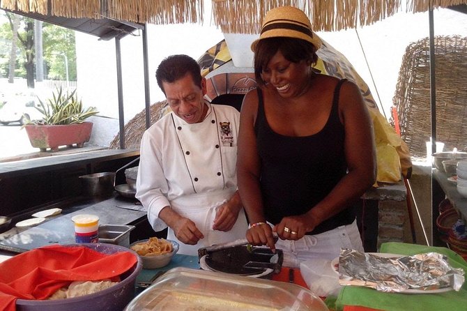 Mexican Cooking Class & Market Tour with a Professional Chef - Cooking lunch with a professional chef