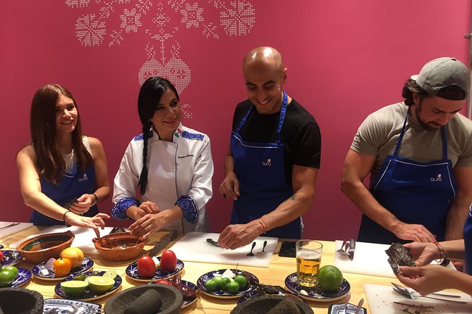 Mexican Street Tacos Hands-on Cooking Class and Market Tour - Starting with agua fresca and Mexican food traditions