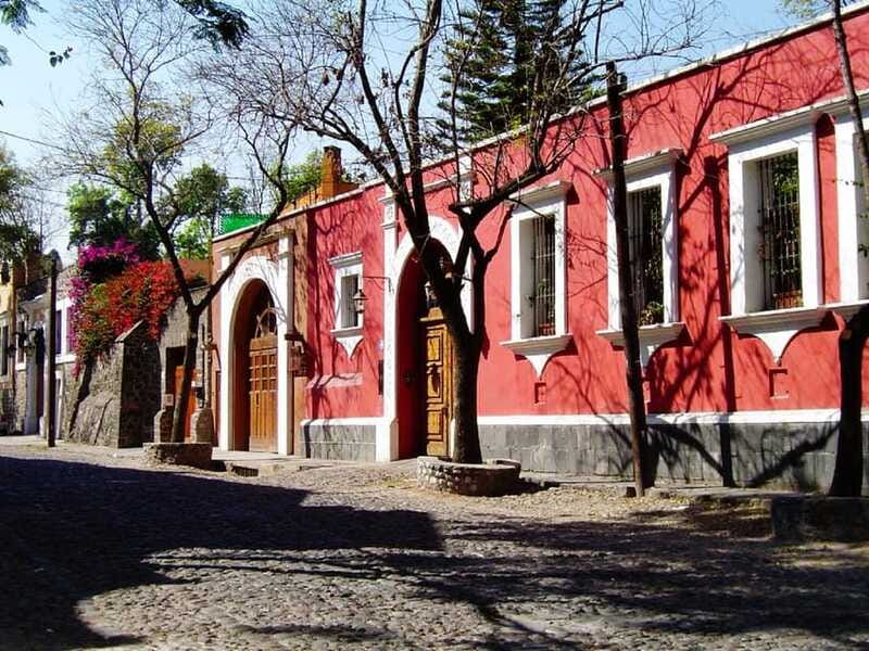Mexico City: Bazaar Saturday, Convent of Carmen & San Angel - Who will get the most from this tour