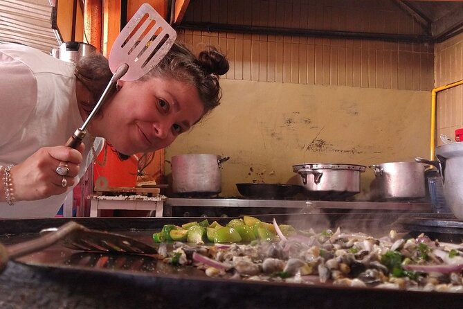Mexico City: Hidden Markets, Street Food & Salsa-Making Tour - Why this five-hour route feels different