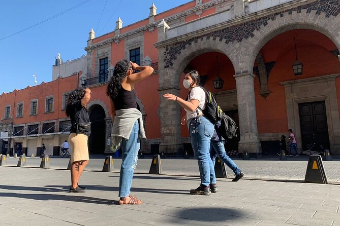 Mexico City: Hidden Markets, Street Food & Salsa-Making Tour - Mercado Abelardo Rodríguez and its mural-filled walls