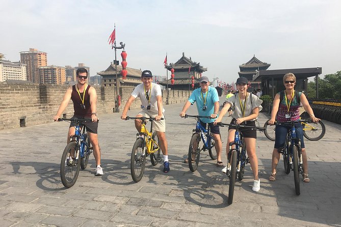 Mini Group Xian Day Tour to Terracotta Army, City Wall, Pagoda and Muslim Bazaar - What the $49.56 price really covers