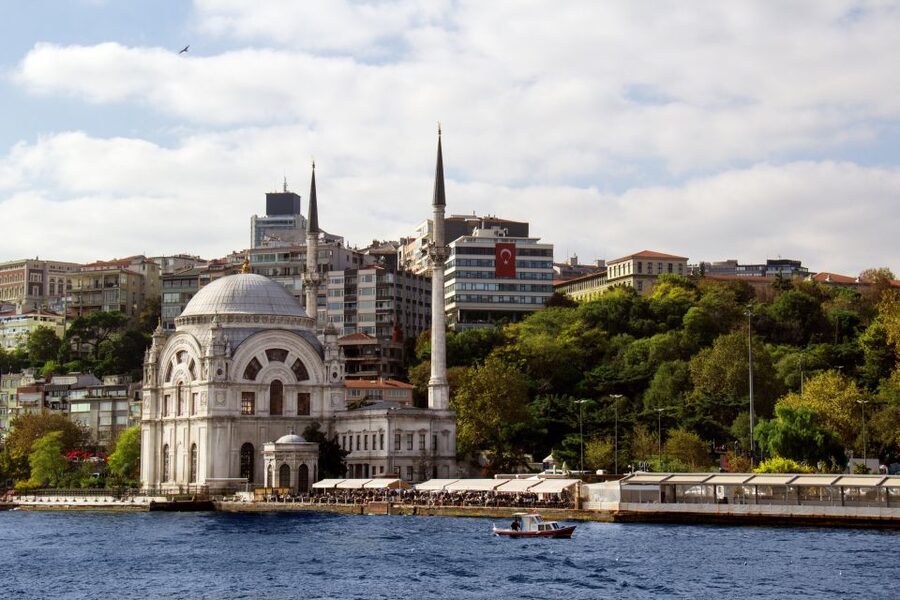 Morning Bosphorus Cruise and Spice Bazaar - Why the Bosphorus is the heart of this tour