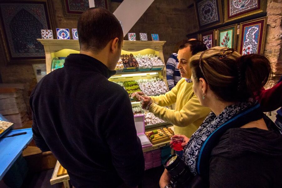 Morning Bosphorus Cruise and Spice Bazaar - What the four-hour schedule really means