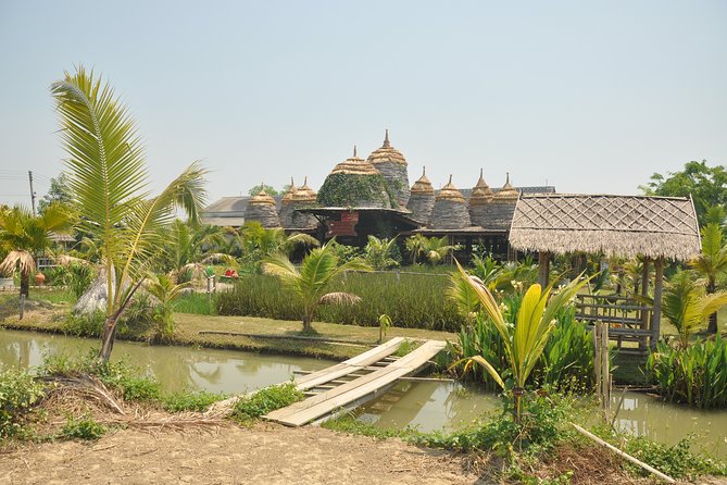 Morning Cooking Class in Organic Farm with Local Market Tour - The value of $29 in Chiang Mai