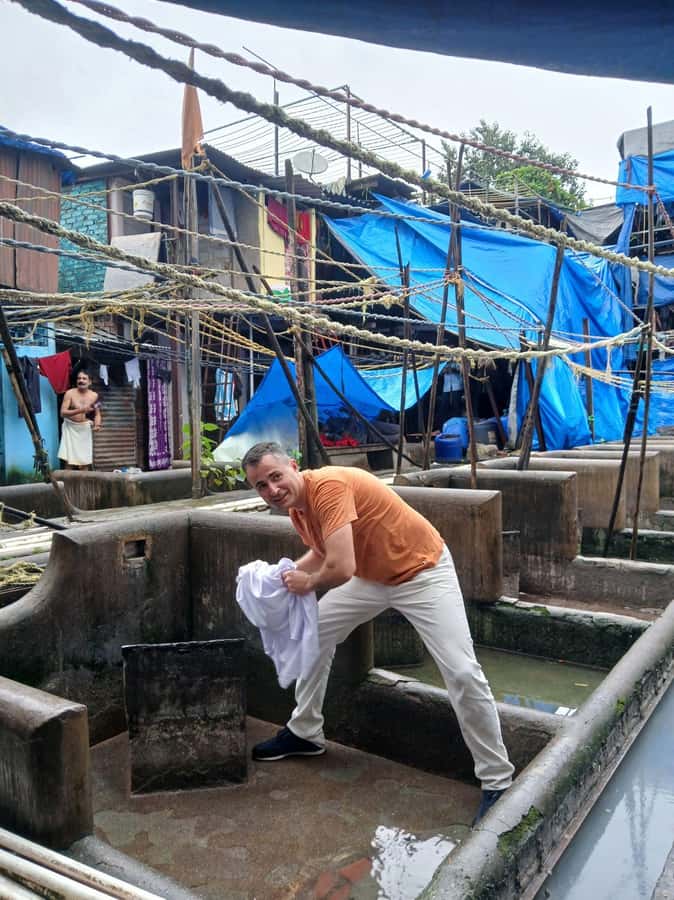 Mumbai: 2 Hours Markets And Temple Tour - Crawford Market and the goods of daily life