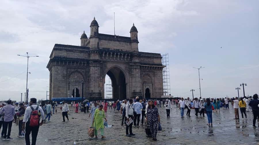 Mumbai: 2 Hours Markets And Temple Tour - Mangaldas Market and Mumbai’s cloth trade