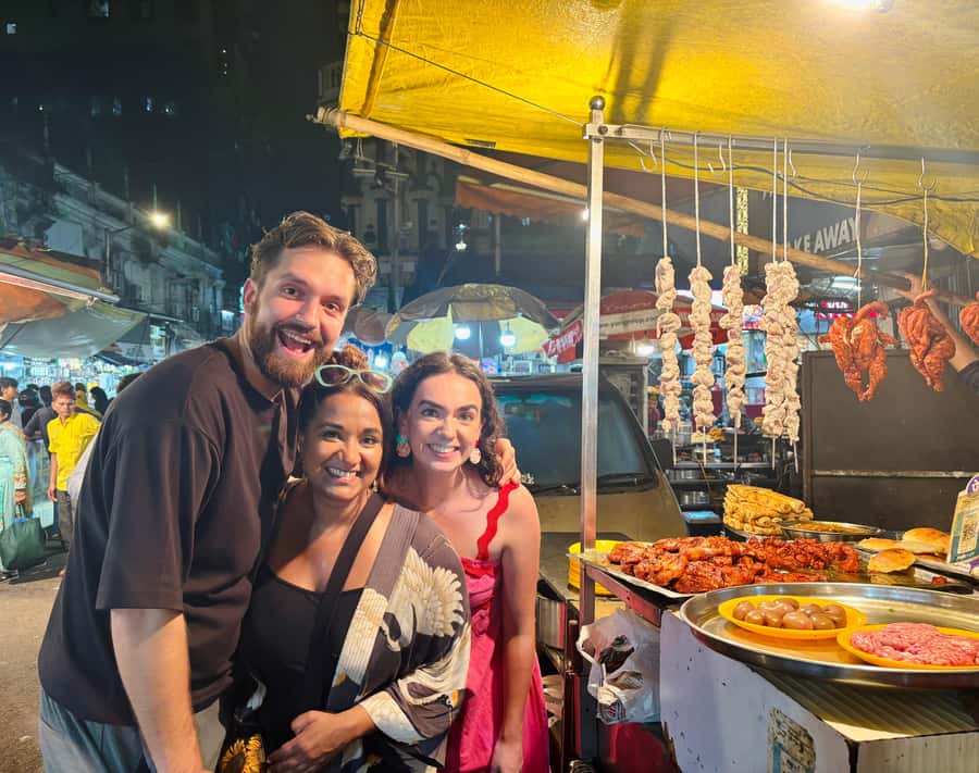 Mumbai Heritage, Street Food & Bazaar Walking Tour - Key points at a glance