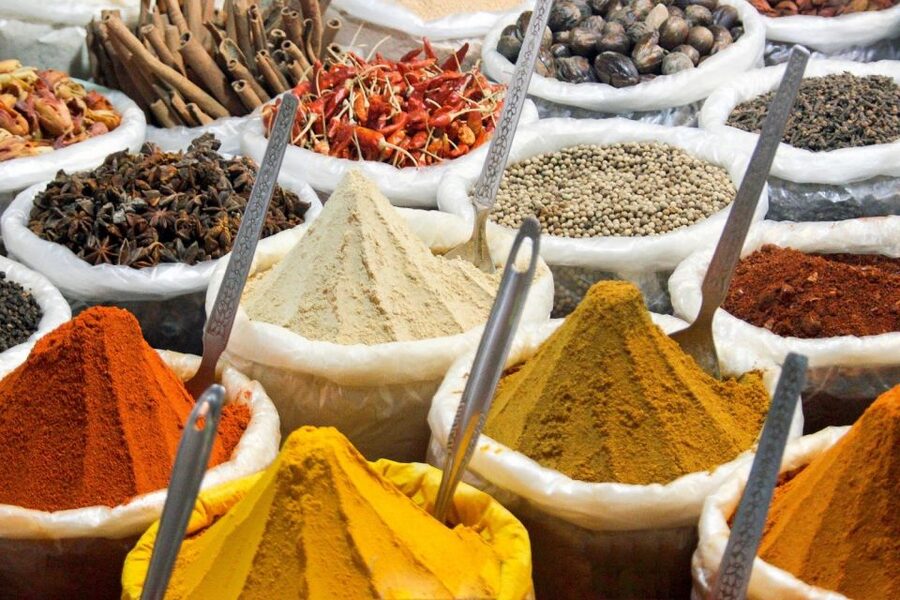 Mumbai: Magical Markets Tour - Mumba Devi Temple connects the city to its name