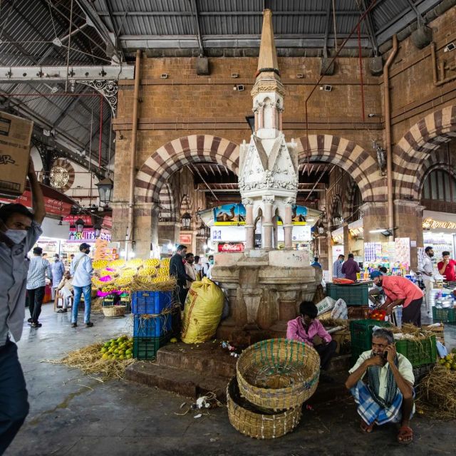 Mumbai Market Tour - Jama Masjid, Mumba Devi Temple, and Madhav Baugh