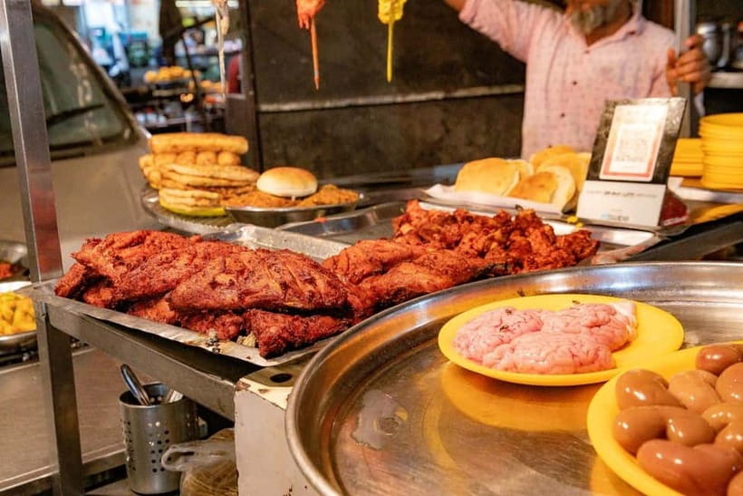 Mumbai: Street Food and Night Markets Tour - Mumbai by train, taxi, foot, and appetite