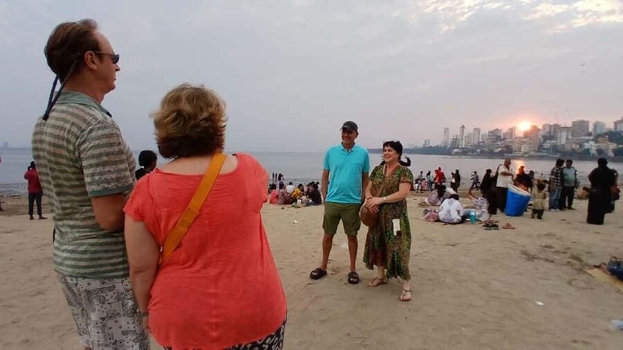 Mumbai Street Food Tour with Evening Bazaar Walk - Chowpatty at sunset, where Mumbai starts eating