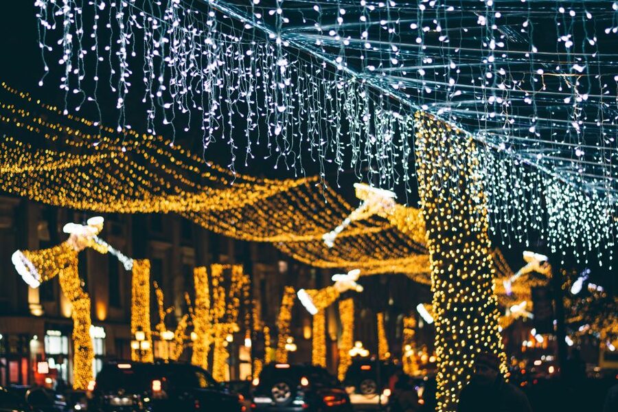 Munich: Christmas Market Magic Walking Tour with a Local - Why the eight-person limit matters