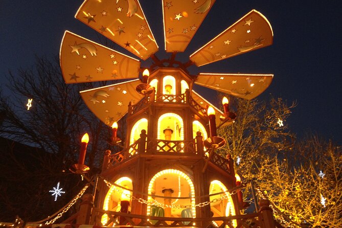 Munich Christmas Market Private Walking Tour With A Professional Guide - Starting at Marienplatz beneath the New Town Hall