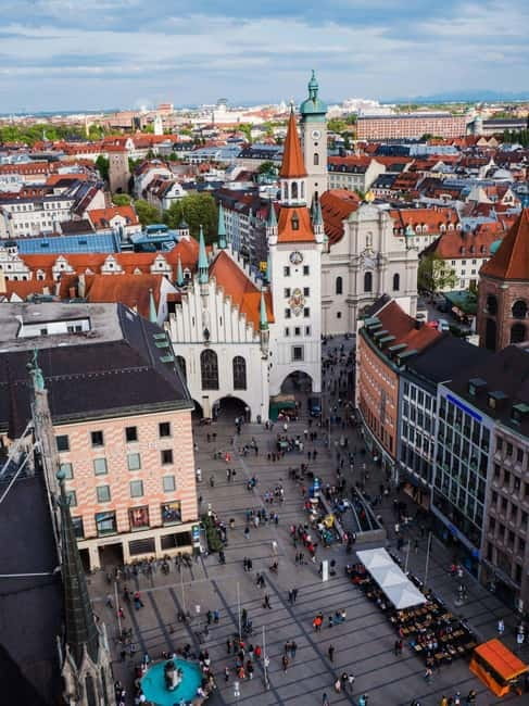 Munich Premium Christmas Market Hopping with Sightseeing Tour - Who will enjoy this Christmas walk