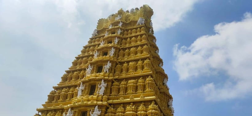 Mysore: Palace, Art Gallery & Devaraja Market Walking Tour - Jaganmohana Art Gallery: four levels of art and memory