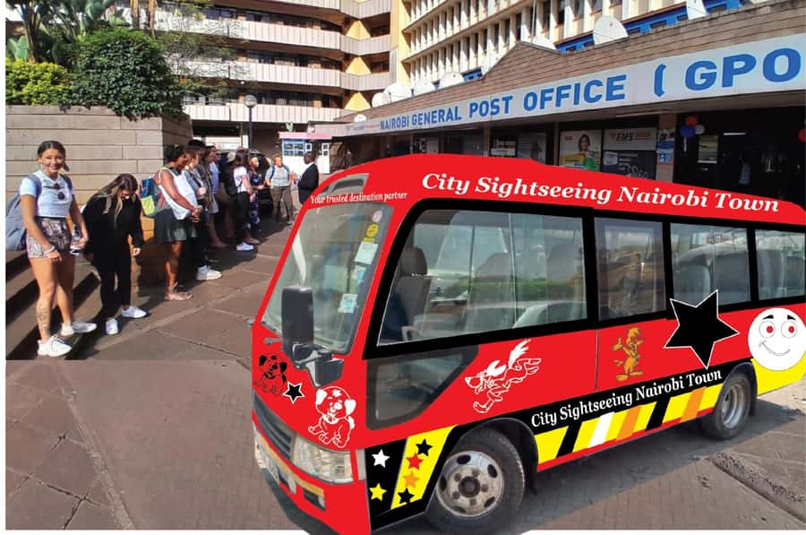 Nairobi: Hop on Hop off and Maasai market Collections Visit - Start at the National Museum of Kenya