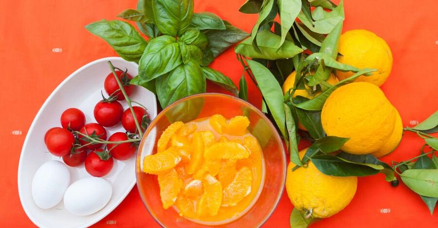 Naples: Markets and Cooking Class at Local's Home - Enter a private home kitchen