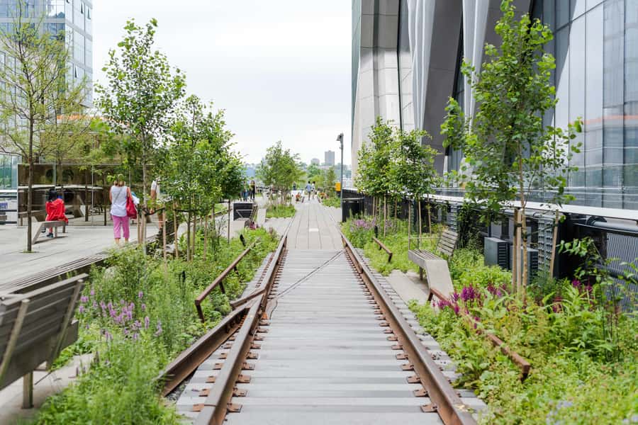 New York: High Line, Chelsea Market, and Vessel Guided Tour - Meeting outside the Whitney Museum