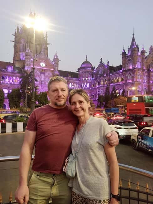 Night Tour: Mumbai’s Nights & Buzzing Bazaars - Why Mumbai Works So Well After Sunset