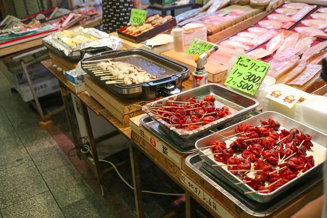 Nishiki Market Brunch Walking Tour (7 Tastings + Brunch) - The guide can make or break the morning