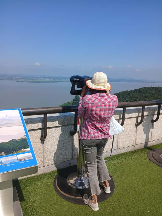 North Korean Border+Real battleship+submarine & Market Tour - How the three stops fit together