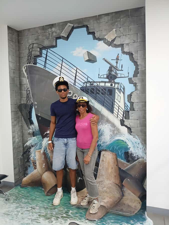 North Korean Border+Real battleship+submarine & Market Tour - What the $95 price covers