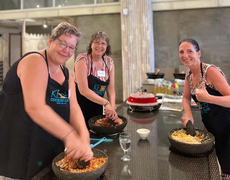 Nusa Dua: Balinese Cooking Class with Market Tour - What this Nusa Dua cooking class is really like