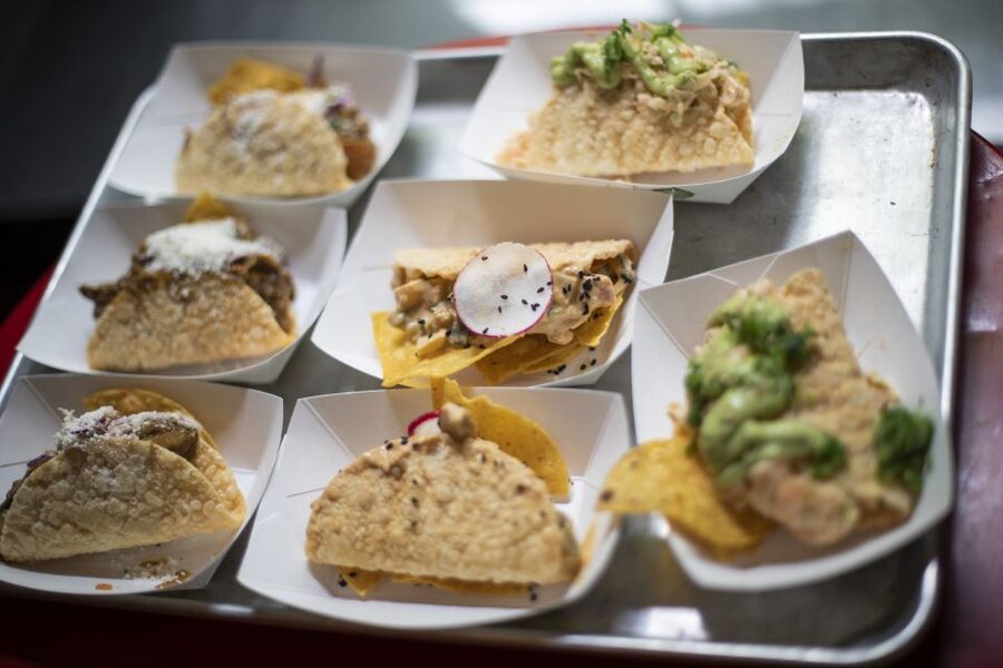NYC: Chelsea Market, Meatpacking, High Line Food Tour - Key points at a glance