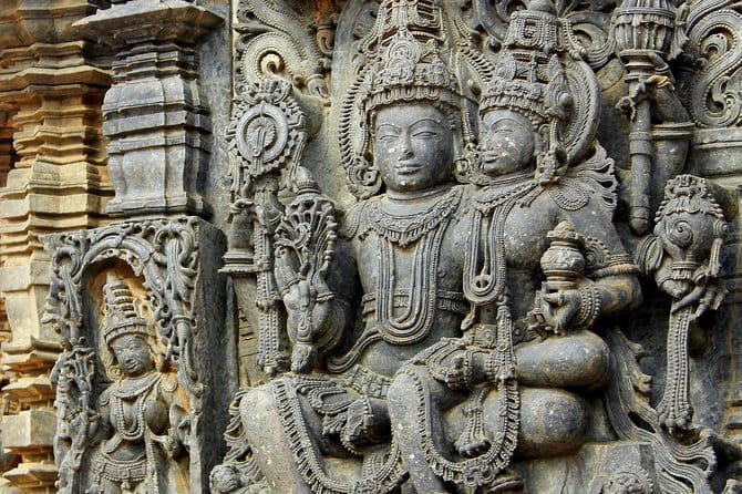 Old Bangalore Historical Walk thro Palace, Temples, Fort & Market - A quieter finish at the Jain temple