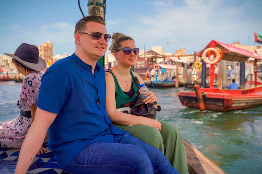 Old Dubai Guided Tour With Photographer: Souks & Street Food - Al Seef Mosque and the creek promenade