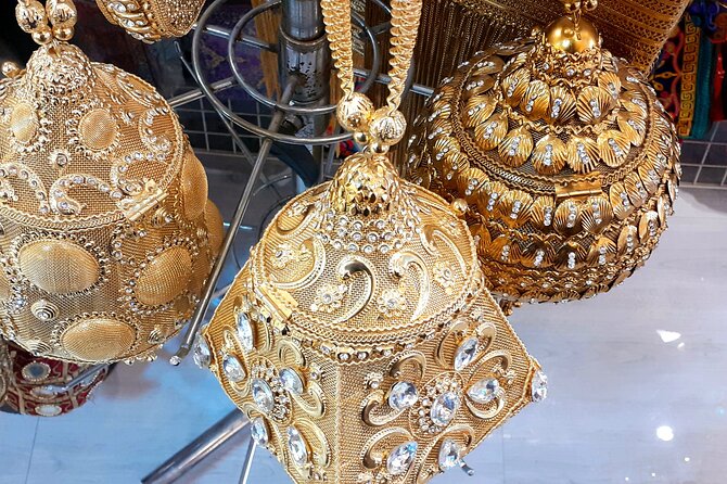 Old Dubai tour: Local Market, Tasting, Dubai creek with Abra ride - The Coins Museum adds a small but useful detail