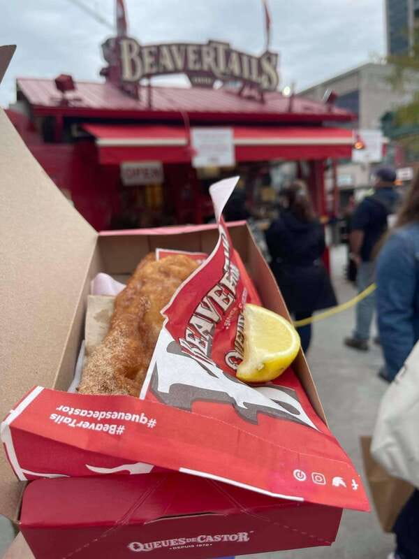 Ottawa: Evening Taste of the ByWard Market Food Tour - Why an evening walk works well in ByWard Market