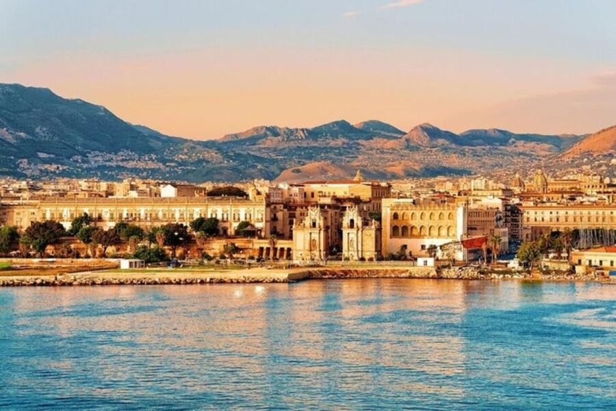 Palermo : Historic Markets & monuments Walking Tour - Teatro Massimo, Palermo’s grand public room