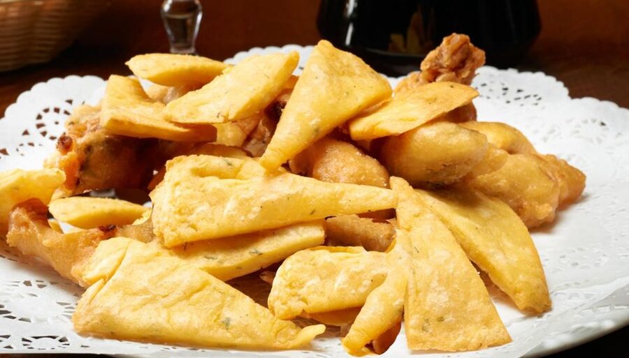 Palermo: Street Food Tour in Ballarò and Vucciria Markets - Booking details that matter