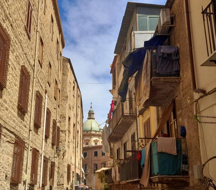 Palermo: Street Food Tour in Ballarò and Vucciria Markets - Ballarò, where food and daily life meet