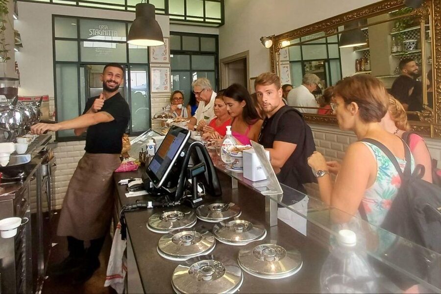 Palermo: Walking Tour of Historic Markets and Monuments - Quattro Canti and Fontana Pretoria