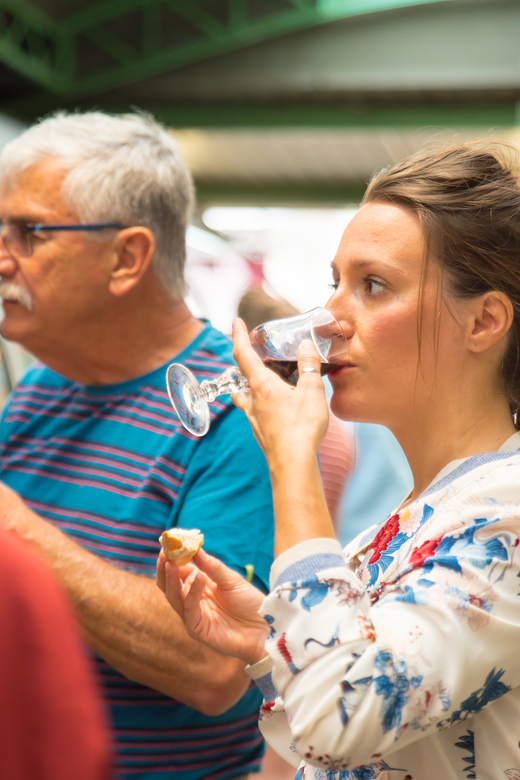 Paris: 2-Hour Aligre Market Walking Food Tour & Tasting - How the three-hour timing works