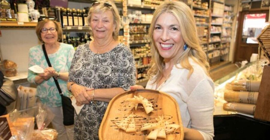 Philadelphia: Inside the Italian Market: Tasting Journey - Snacks and samples along the market walk